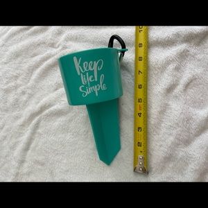 SPIKER BEACH CUP OR PHONE HOLDER
